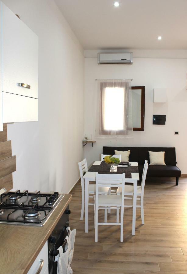 Two Face Apartment Syracuse Luaran gambar